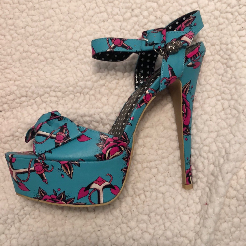 Love me now? - Picture 3 of 3